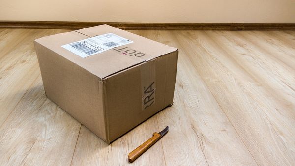 Przewoz paczek za granicę - porównanie najlepszych usług kurierskich